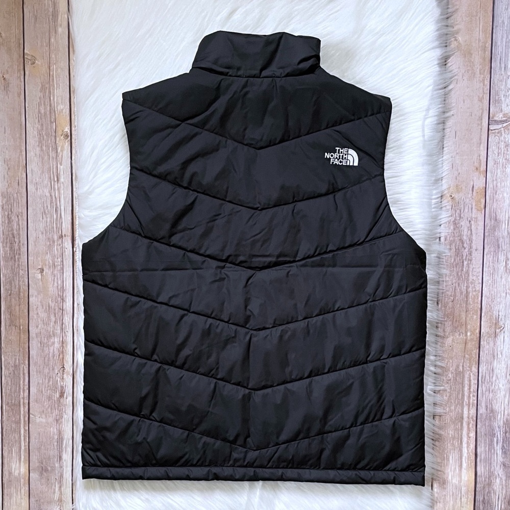 The North Face Men’s Junction Insulated Black Vest - Picture 4 of 7